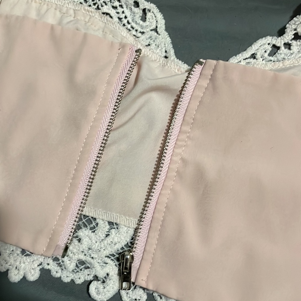 Lace Intimate Bandeau Top - Picture 4 of 6